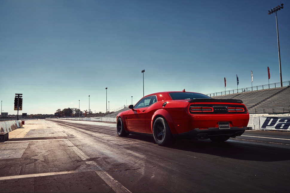 Dodge Challenger Iii Facelift 2014 R T 5 7 Hemi V8 375 Hp